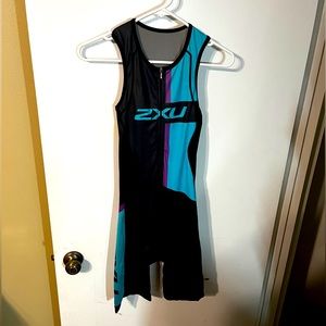 2XU Women's Perform Front Zip Trisuit